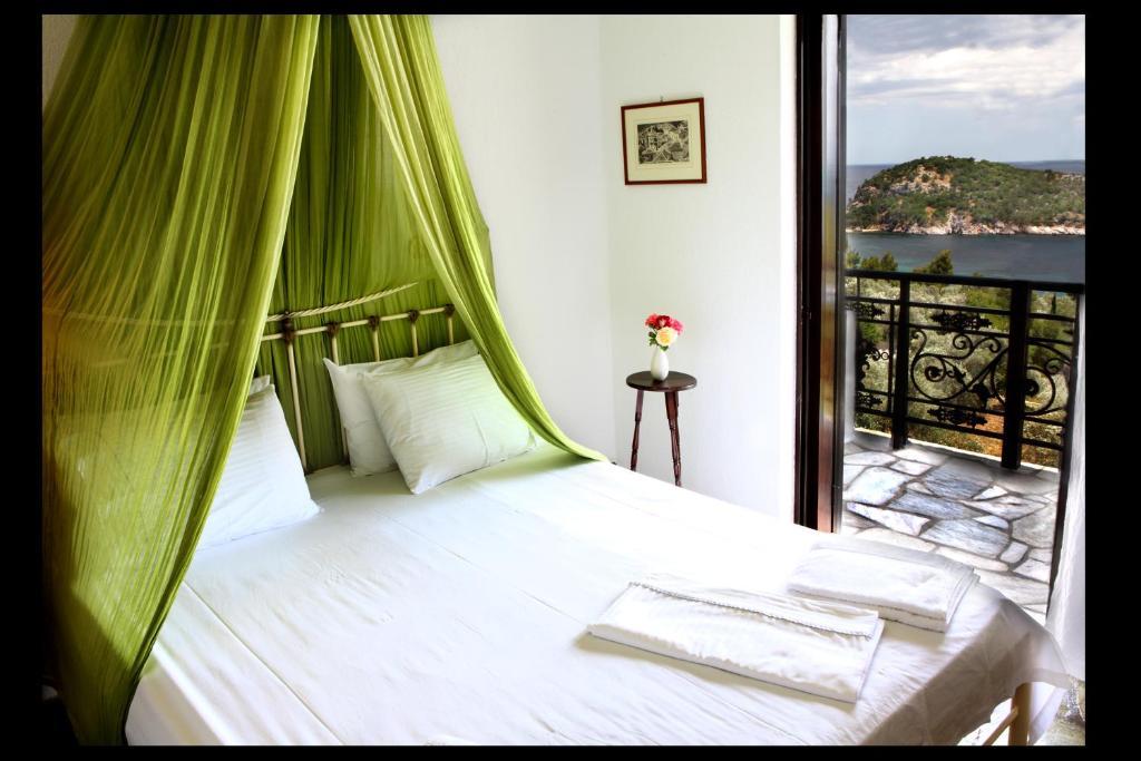 Mando Beachfront Stafylos Oda fotoğraf