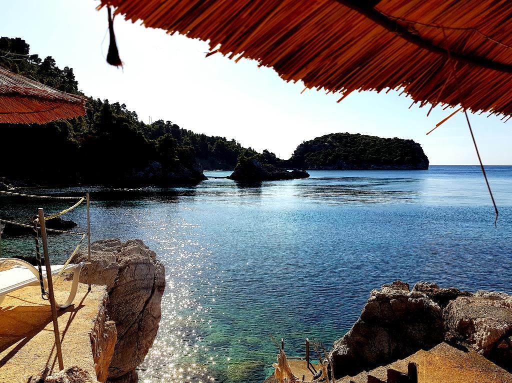 Mando Beachfront Stafylos Dış mekan fotoğraf