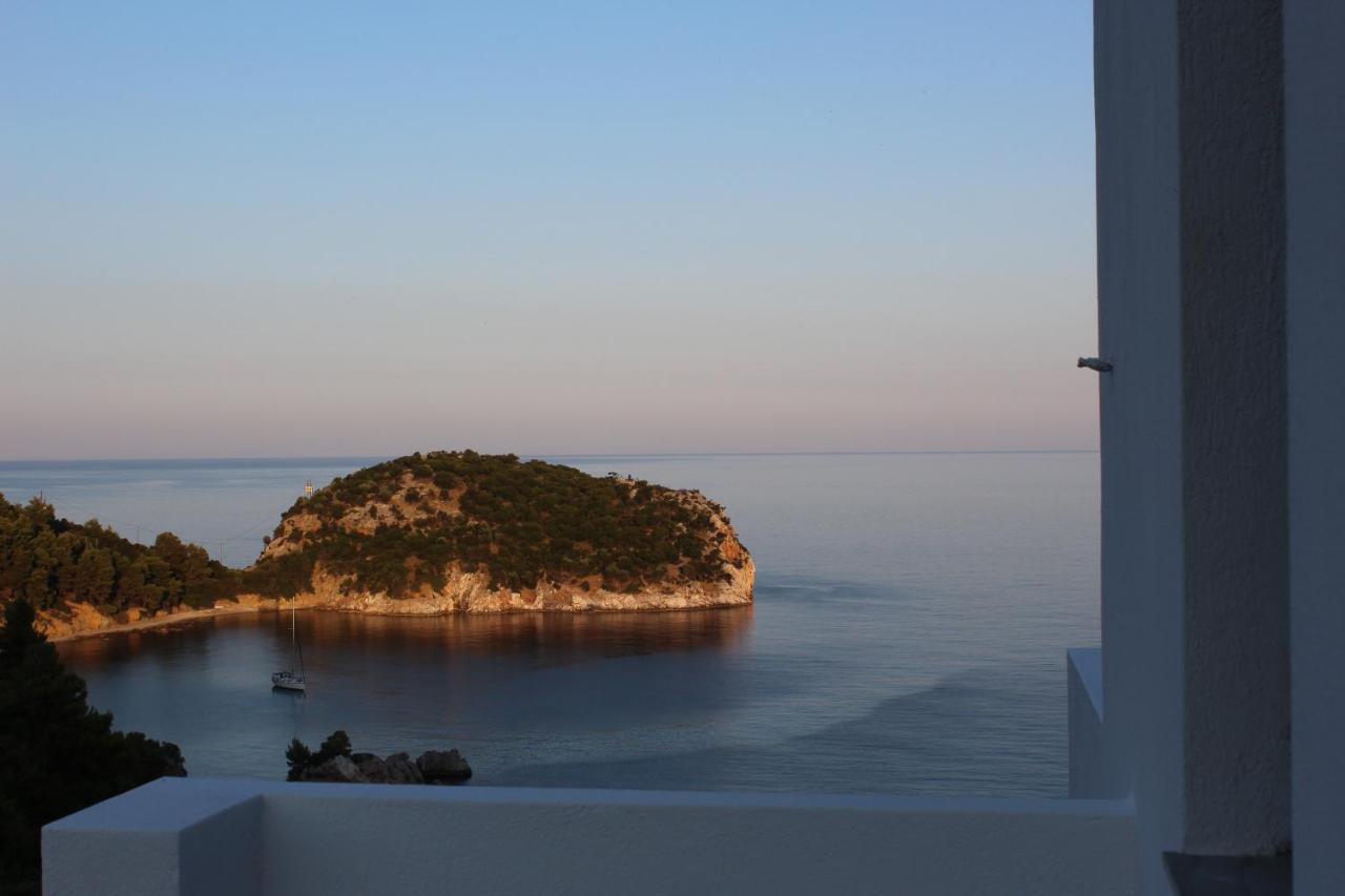 Mando Beachfront Stafylos Oda fotoğraf